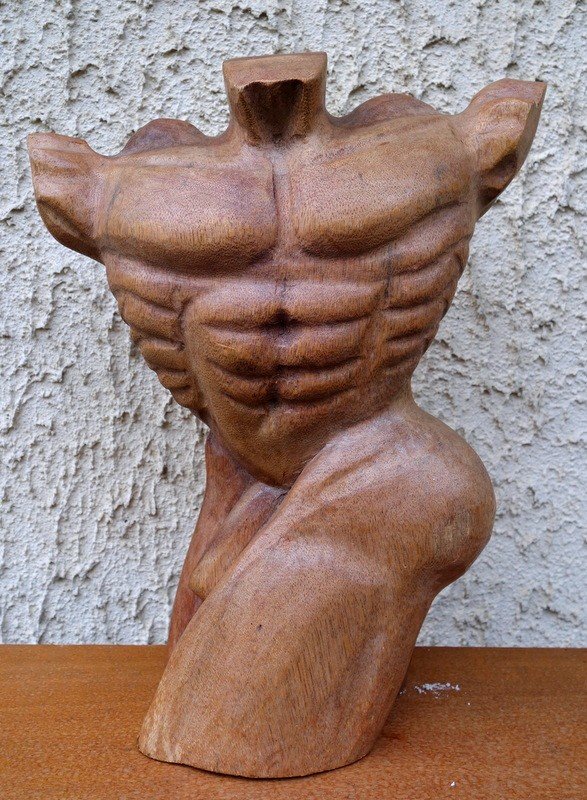 "l'ATHLETE NU " Sculpture en bois vers 1980/90