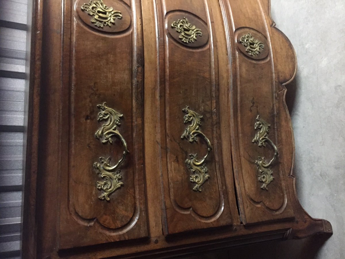 Curved Chest Of Drawers In Carved Walnut Louis XV 18th Century -photo-4