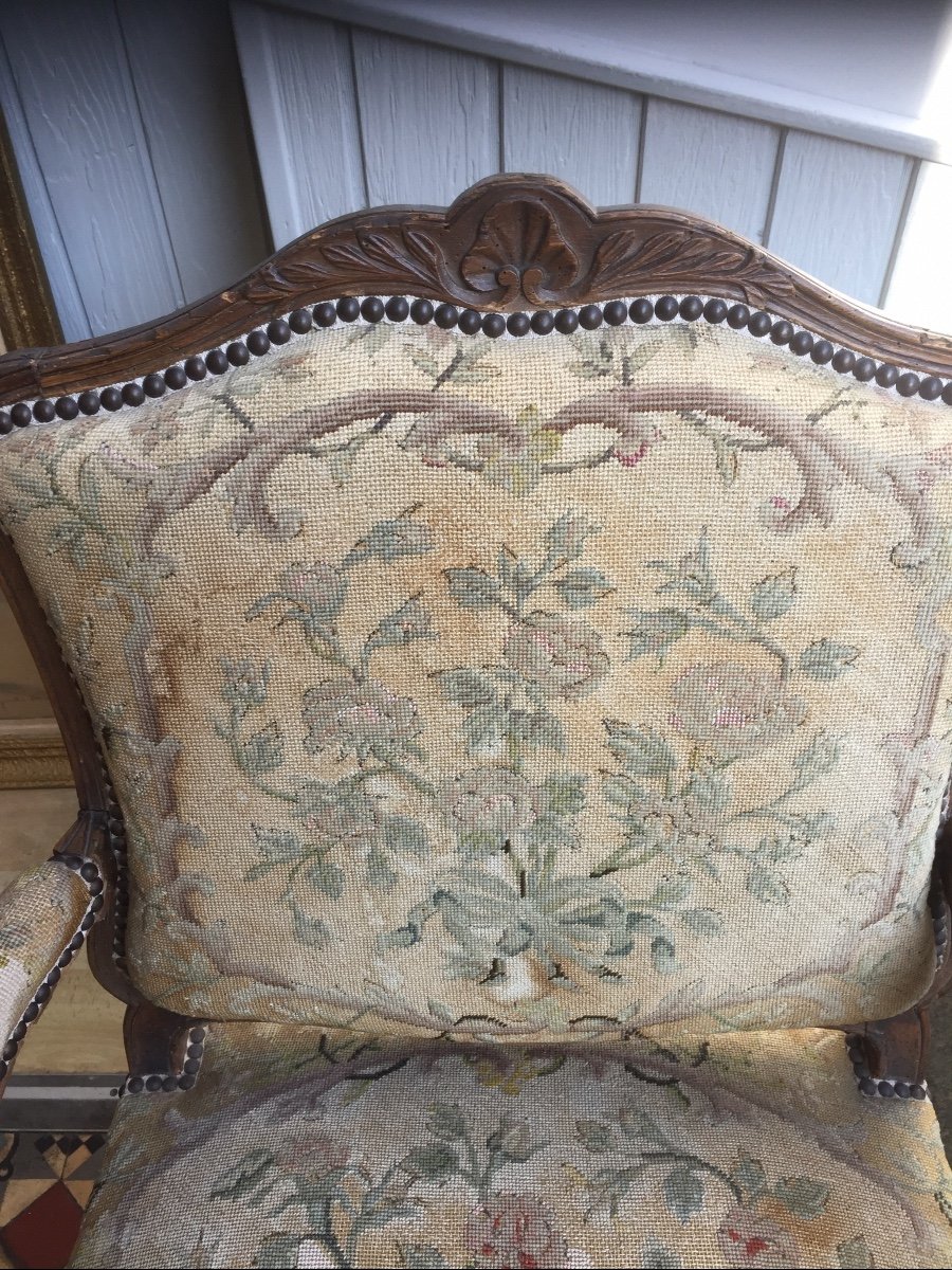 Beautiful Louis XV Period Flat Back Armchair In Natural Wood -photo-1