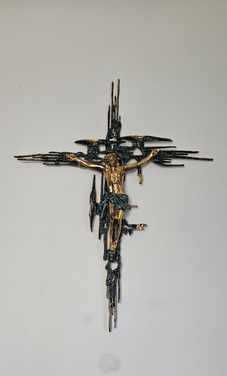 Grand Christ En  Bronze Doré Et émaillé Dans Le Goût De Salvador Dali