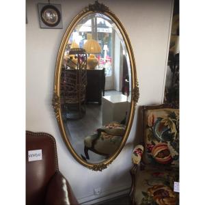 Large Oval Beveled Gilded Mirror From The 1900s/1920s