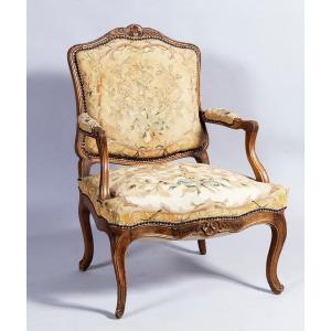 Beautiful Louis XV Period Flat Back Armchair In Natural Wood 