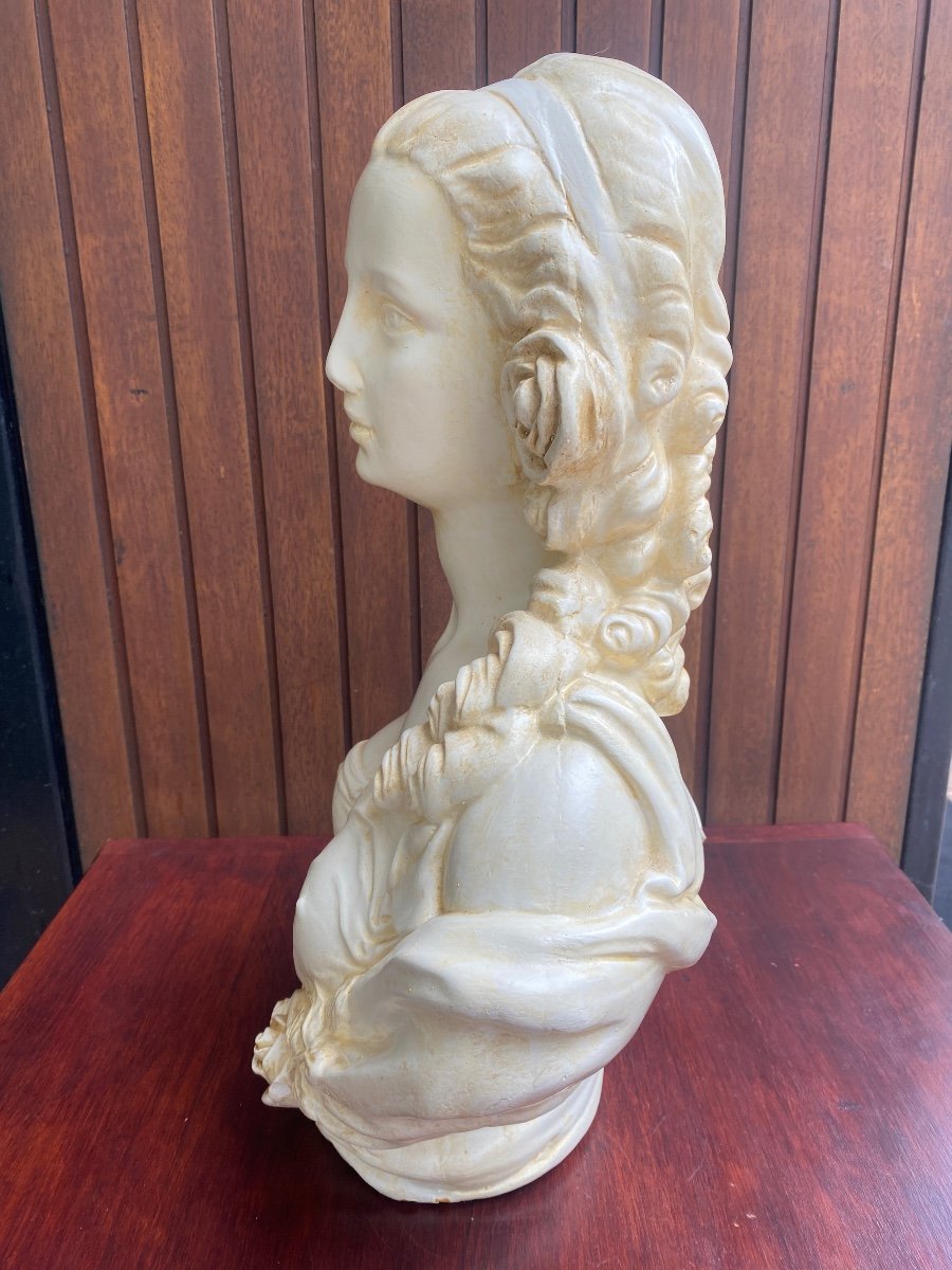 Plaster Sculpture Pretty Lady Age Unknown-photo-4