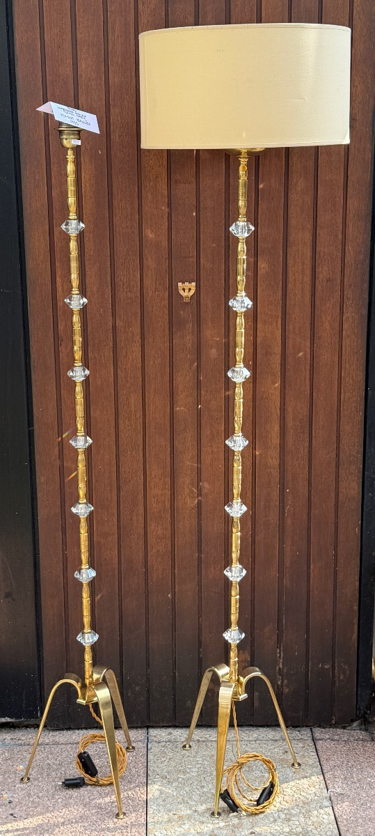 Paire Lampadaire Français Laiton Massif attribue a Maison Baguès 1950