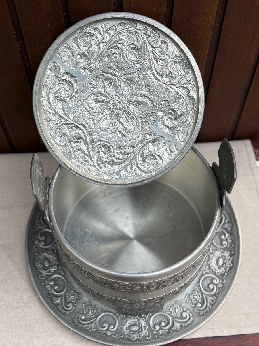Pot En étain Avec Grande Soucoupe Signé Eik Norway Herdet Tinn 1970 décor de style viking-photo-4