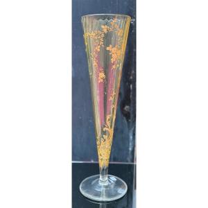 Long Vase Cornet Ou Grande Flute En Verre Baccarat Napoléon III Doré à l'Or Fin 