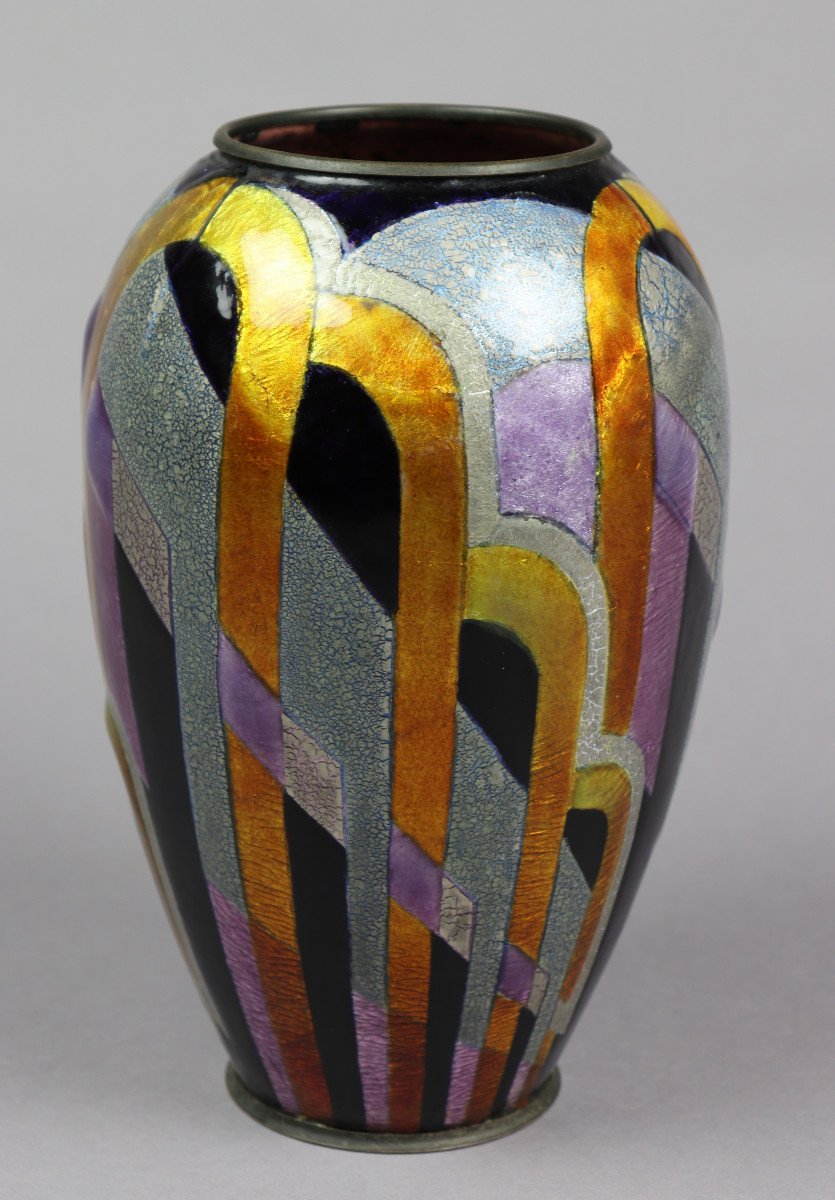 Vase à Décor Géométrique Par Camille Faure