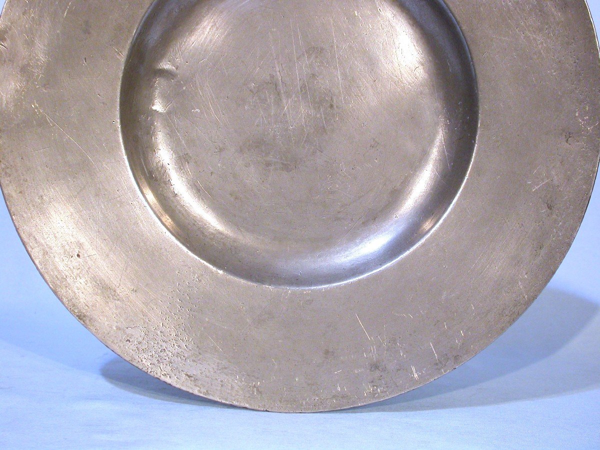 Pewter  Dish (peltro) Called "a La Cardinal" - Early 18th Century-photo-2