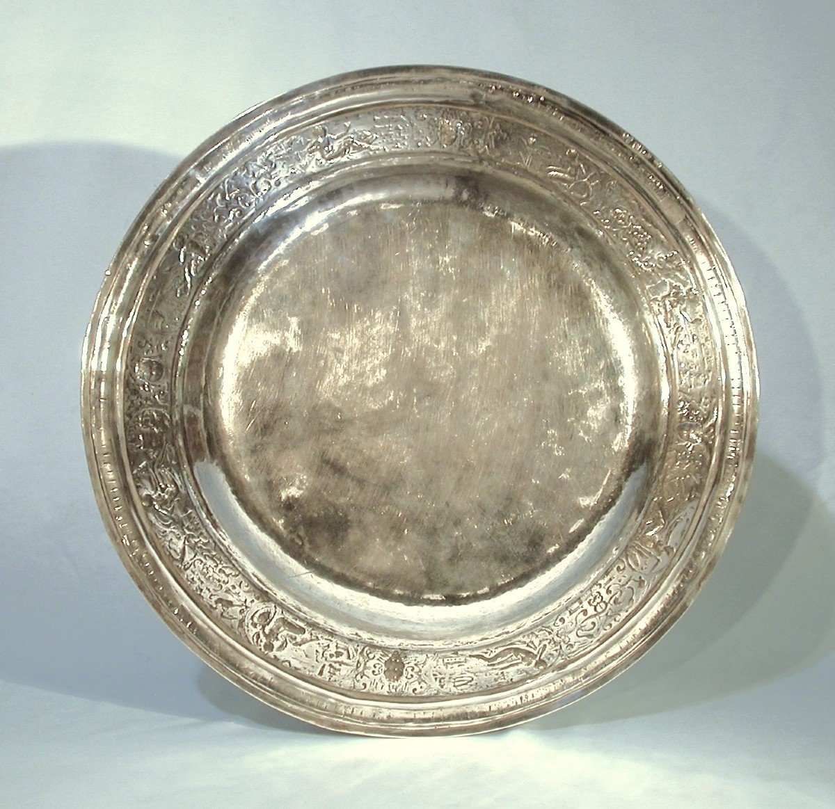 Large Silver Dish After Caspar Enderlein-photo-1