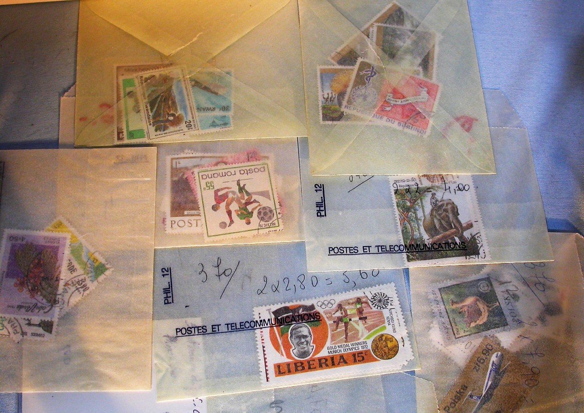 PHILATELIE - COLLECTION DE TIMBRES POSTAUX-photo-7