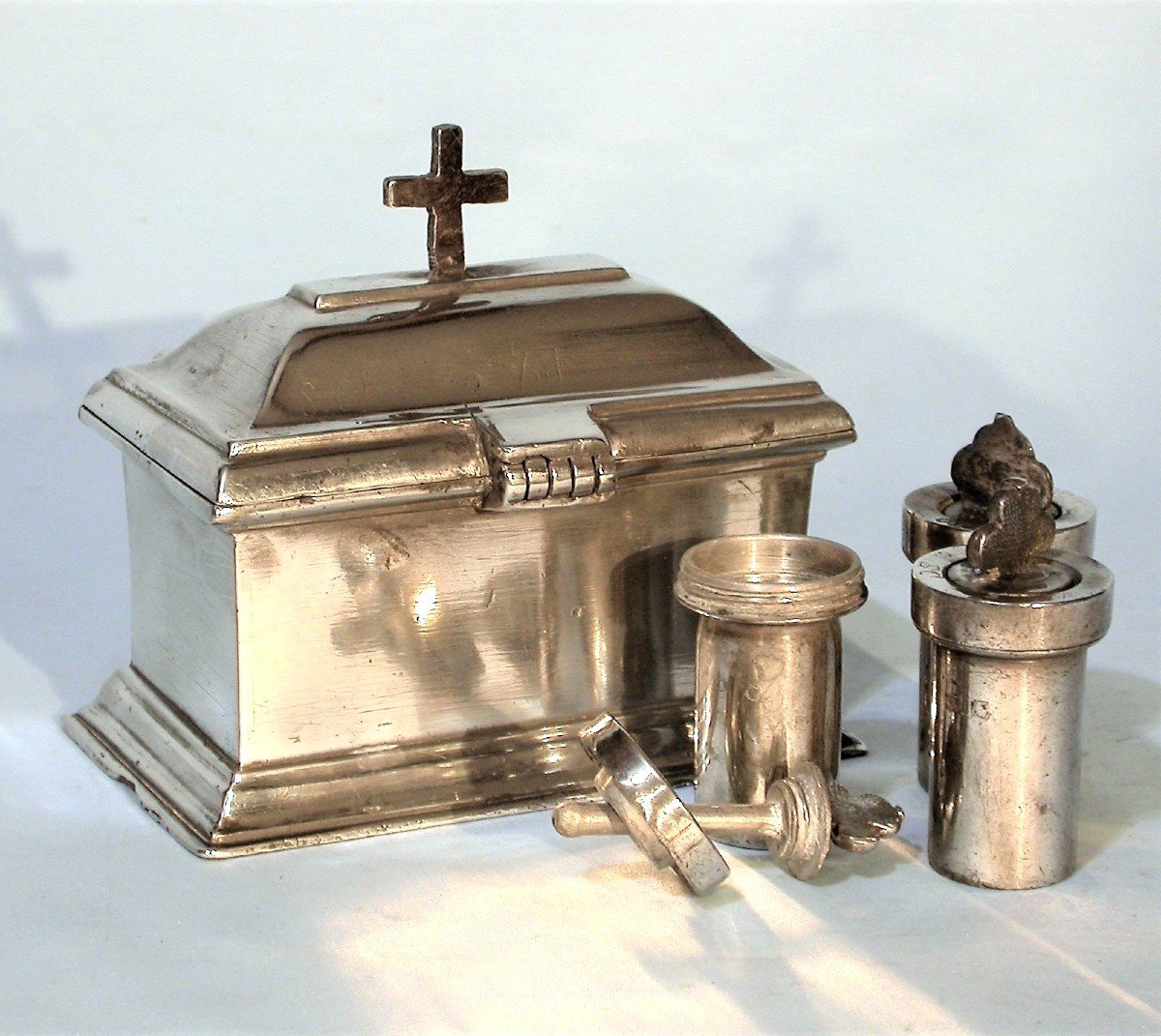 Pewter Liturgical Box  - Paris, Early 19th Century-photo-4