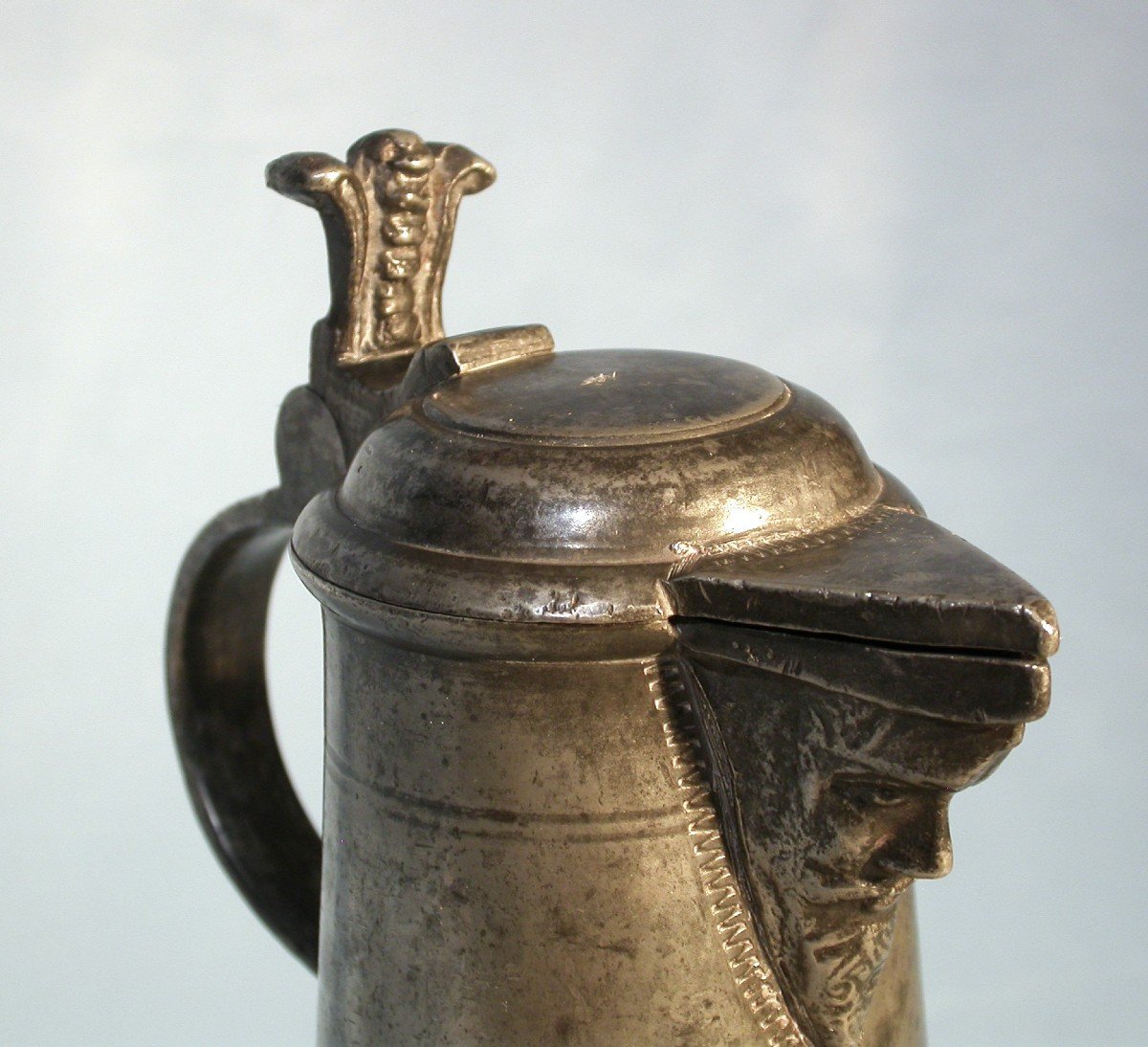 Pewter Armored Pitcher  - Schaffhouse, 17th Century-photo-3