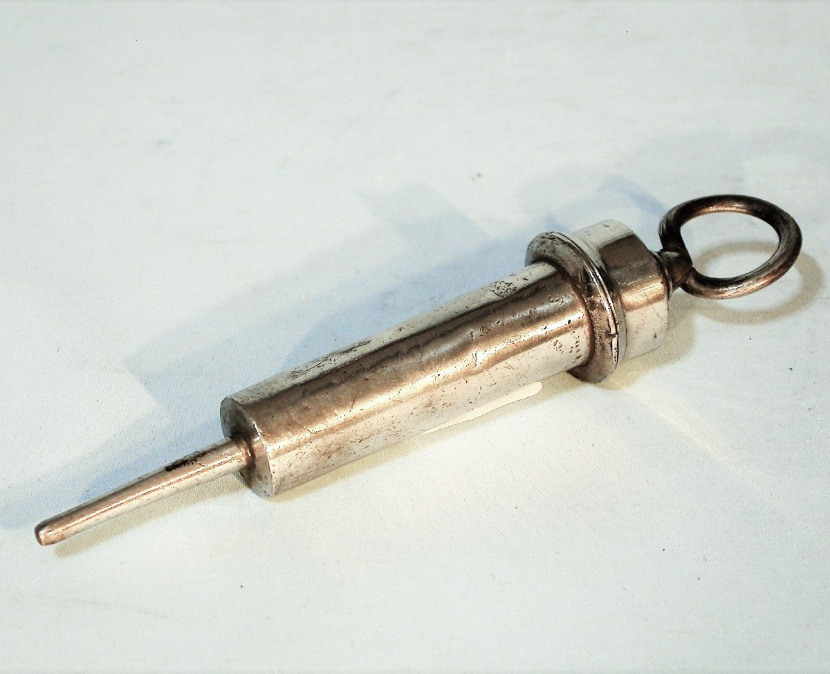 Medicine - Very Small Pewter Syringe For "otorhino" Use - France, 19th Century