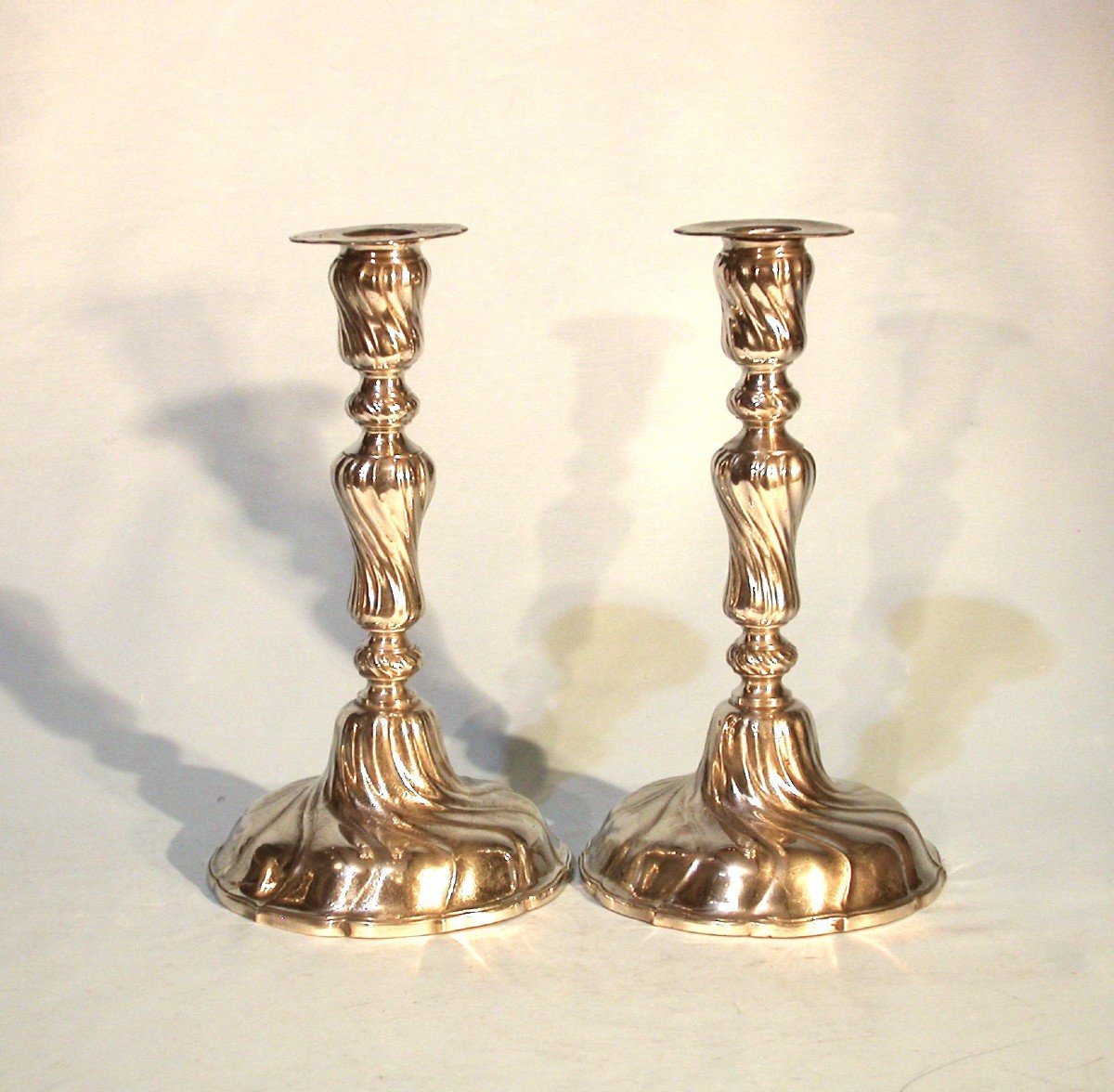 Beautiful Pair Of Pewter Candlesticks - Belgium Or Netherlands, 18th Century-photo-3