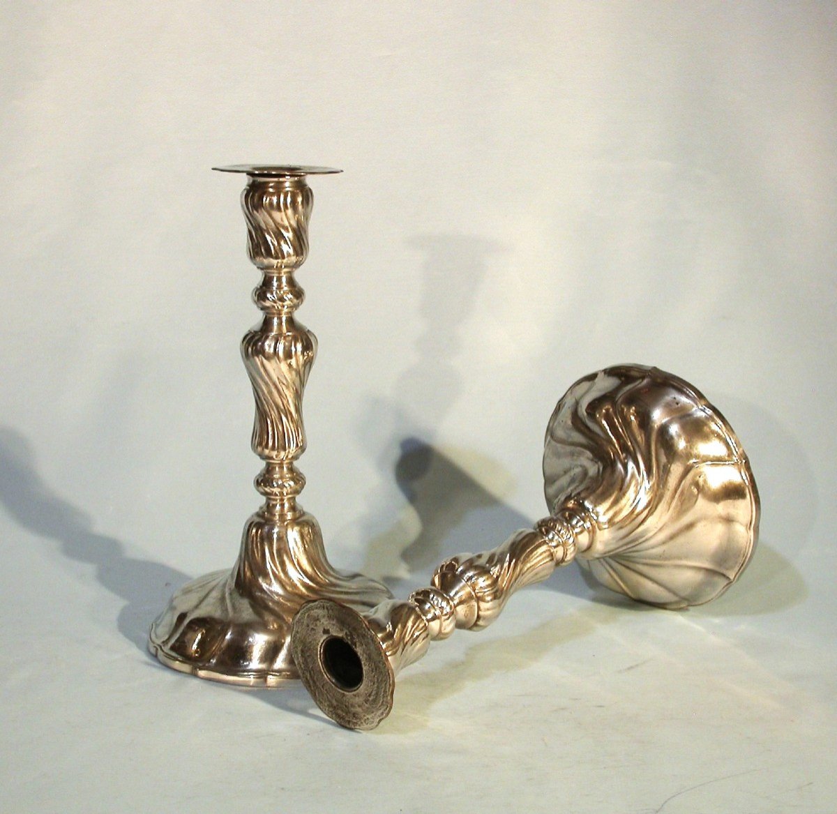 Beautiful Pair Of Pewter Candlesticks - Belgium Or Netherlands, 18th Century-photo-6