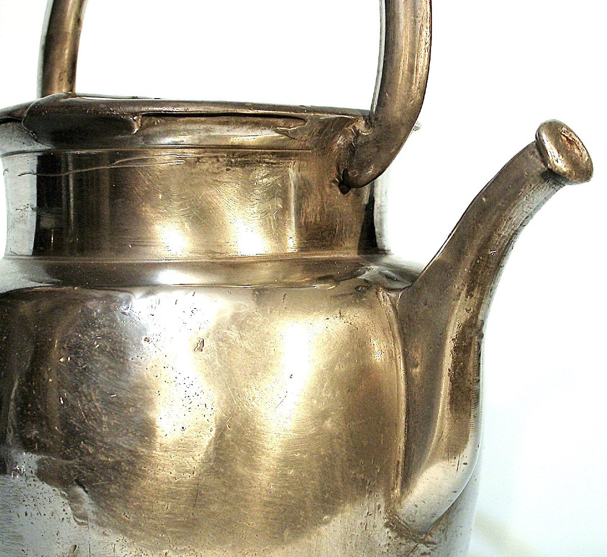 CRUCHE À LAIT EN ETAIN - REGION DE LYON, CIRCA 1800-photo-3