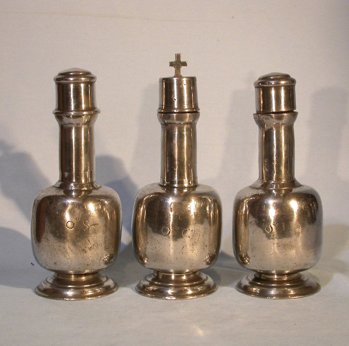 Pewter Ampoules With Holy Oils - France, Late 18th Century-photo-1