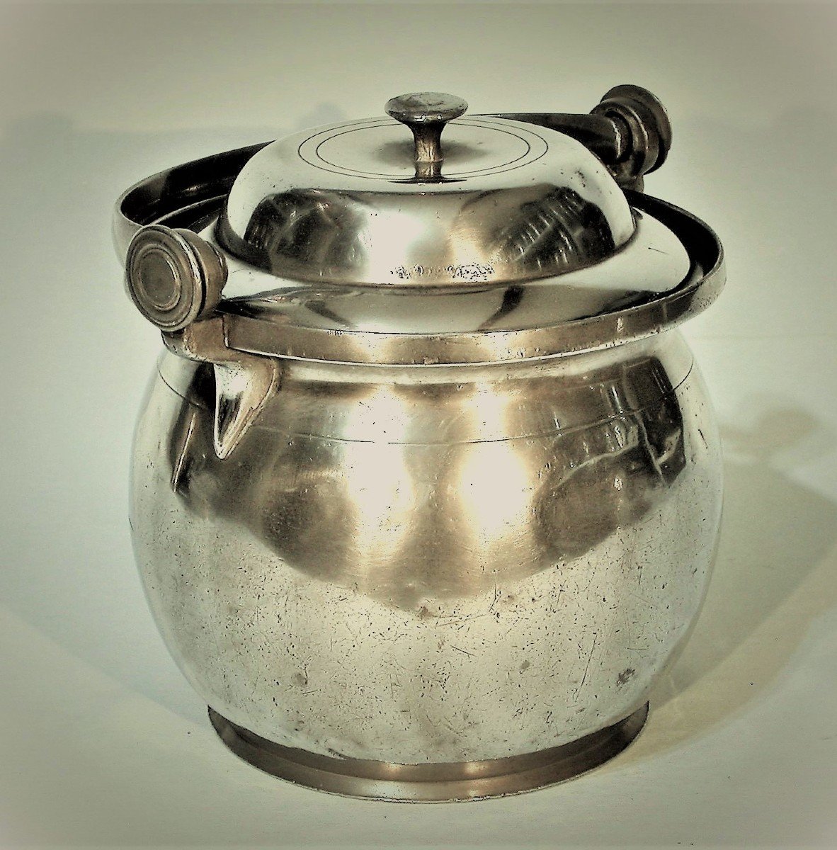 Pewter Dinner Carrier - Ile De France, Circa 1800