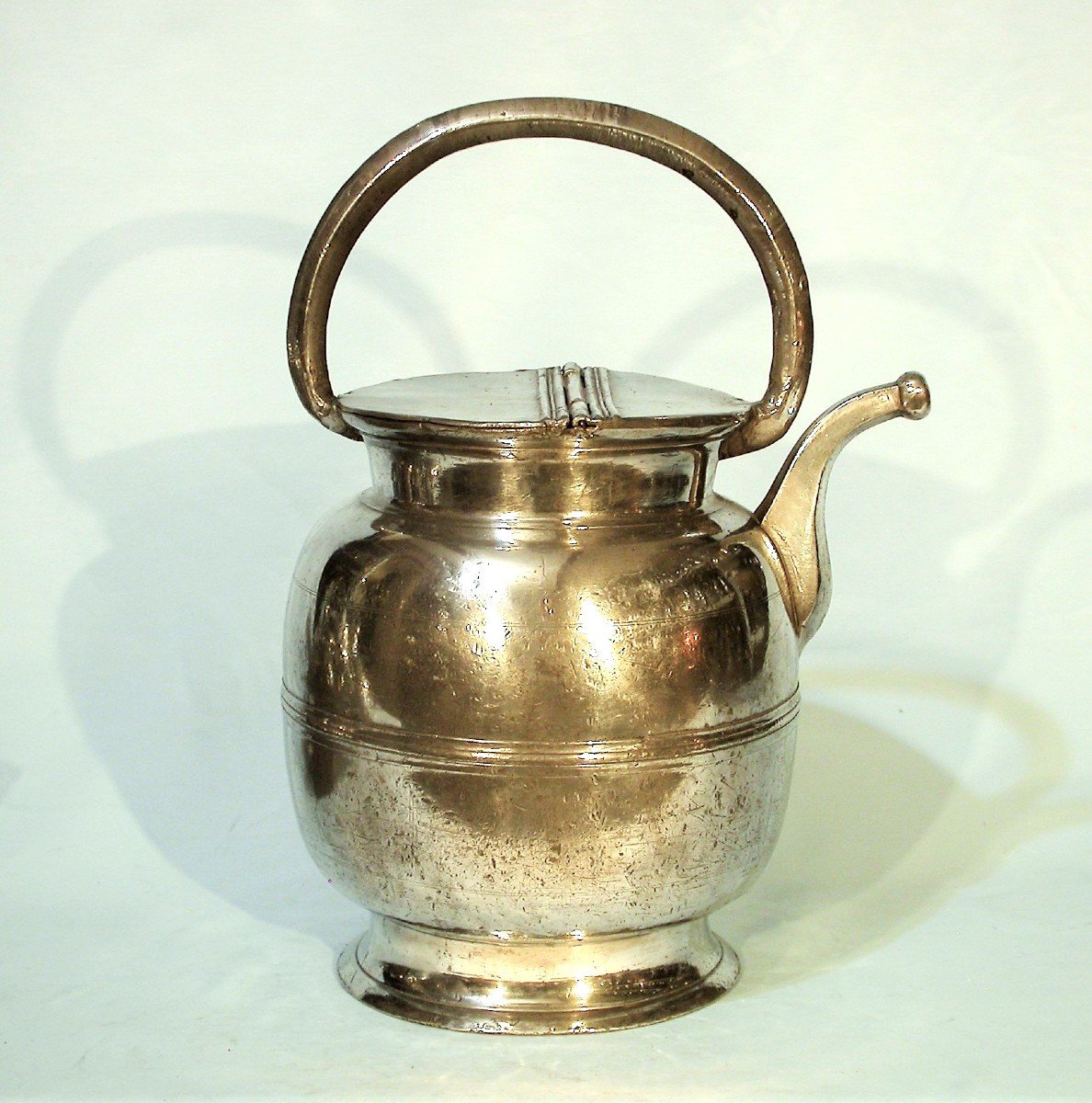 "dourne" In Pewter - Rhone Valley, Early 19th Century