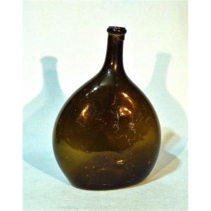 Glass Wine Bottle - Provence (arles), End Of XVIII Th Century