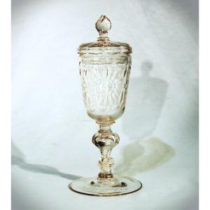 HANAP ou GRAND VERRE À JAMBE COUVERT - BOHÊME (?), XVIII ème s