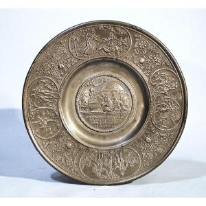 RARE ASSIETTE EN ETAIN - NUREMBERG, XVII ème s