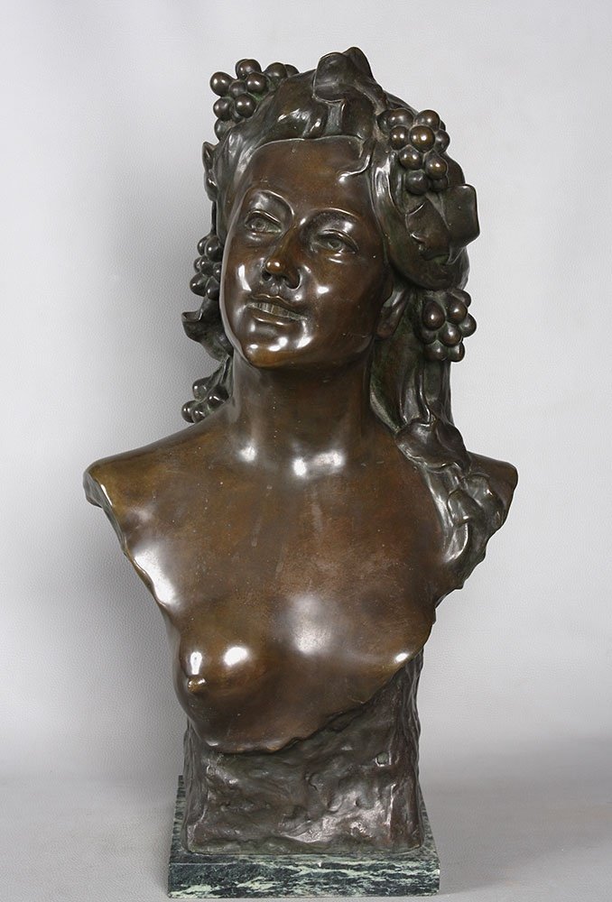 Grand Bronze vers 1910, 70 cm, Bacchante, de Arthur Puyt 1873/1955