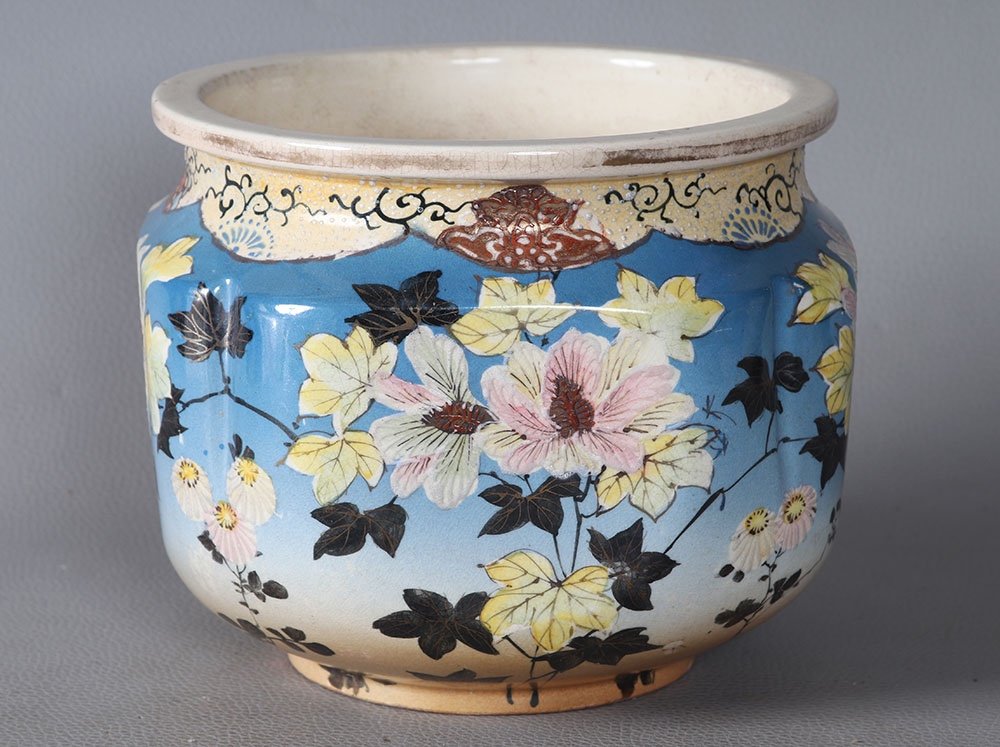 Large Chinese Porcelain Cache Pot, Hibiscus Motif, Circa 1900