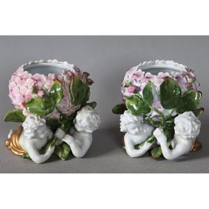 Paire de coupelles Porcelaine, cachet : MEISSEN, XIX ème