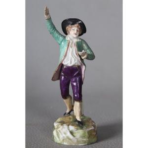 Jeune homme, Porcelaine, cachet : Rudolstadt Volkstedt, hauteur : 10,5 cm