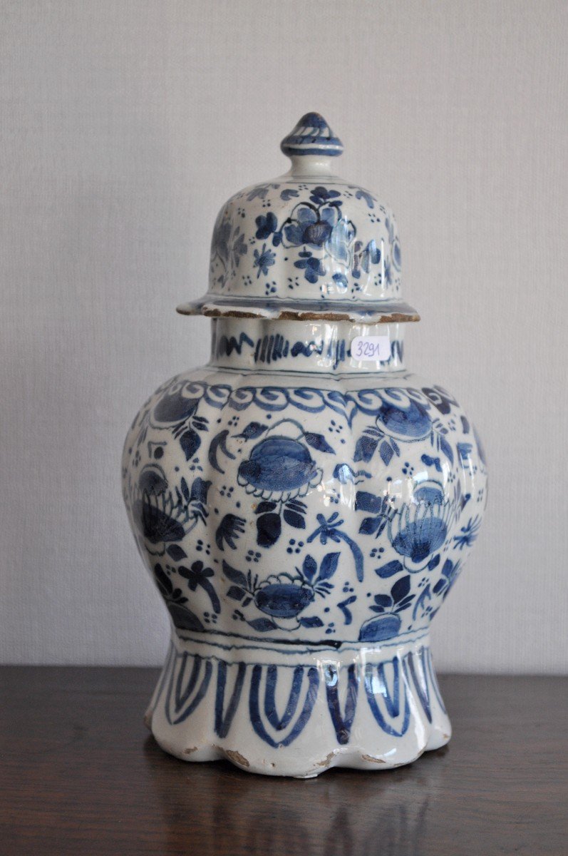 Covered Vase In Delft Earthenware - XVIIIth-photo-3