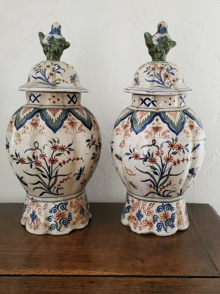 Paire De Pots Couverts En Faïence Polychrome De Delft - XIXème-photo-3