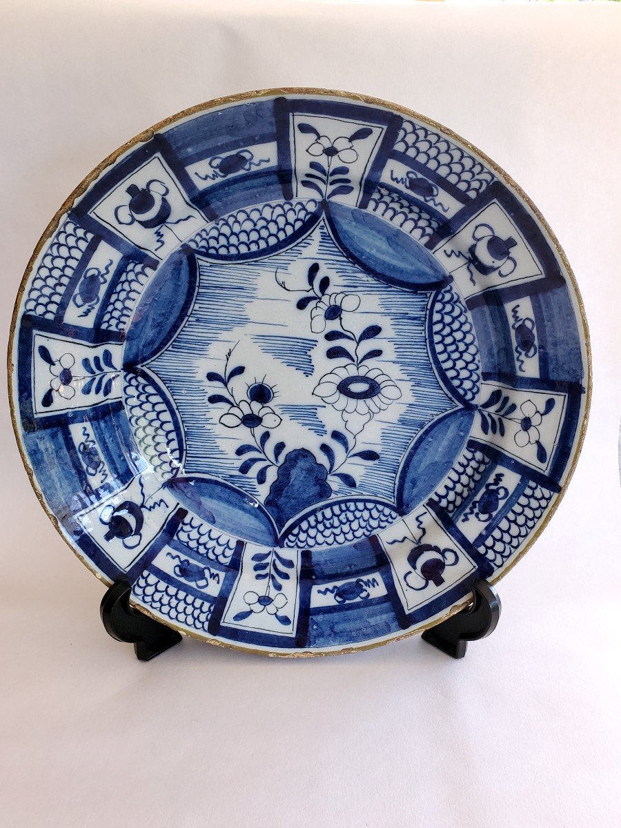 Delft - Earthenware Dish - XVIIIth