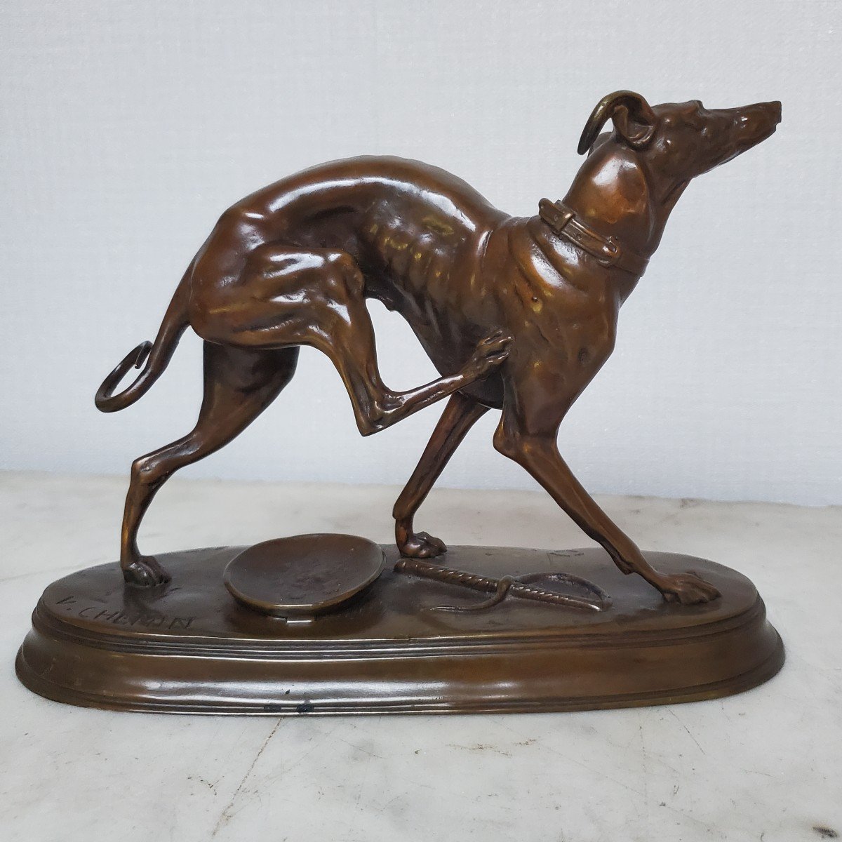 Sculpture - Animal Bronze - Signed V. Chemin