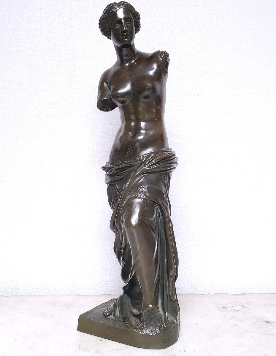 Sculpture - Bronze - Vénus De Milo XIXème Signée.