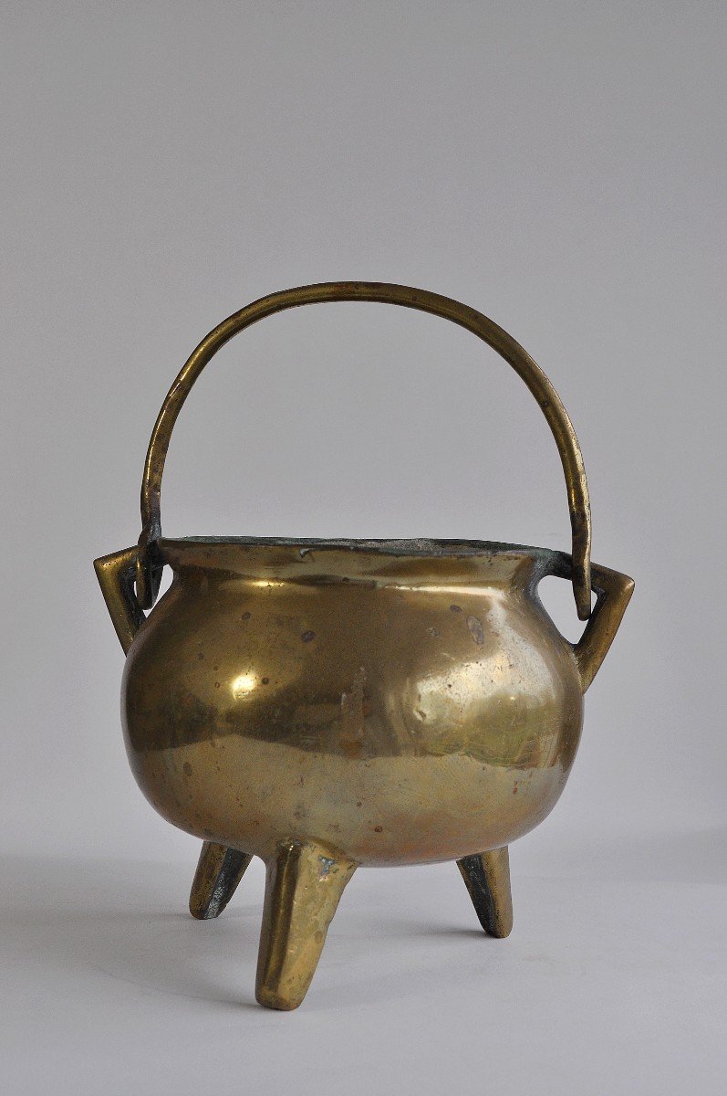 Bronze Cauldron, Flanders - Early Period - 17th Century