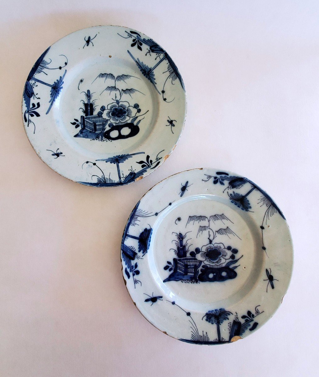 Pair Of Delftware Plates - 18th Century