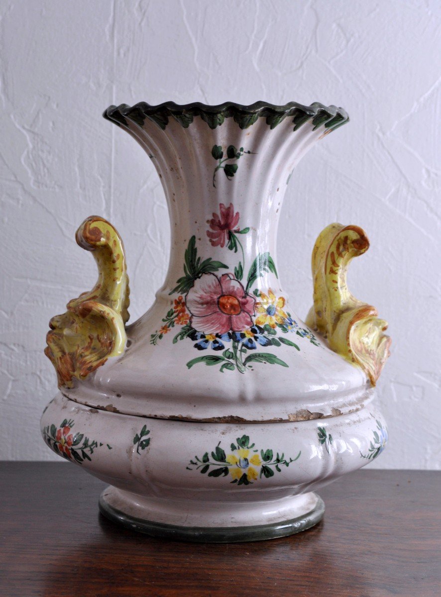 Italian Earthenware Centerpiece - Imola - 19th Century