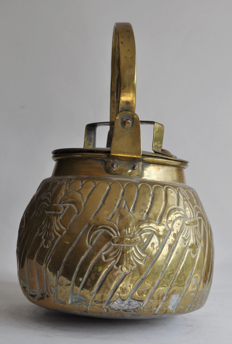 Yellow Copper Kettle - Circa 1800-photo-4