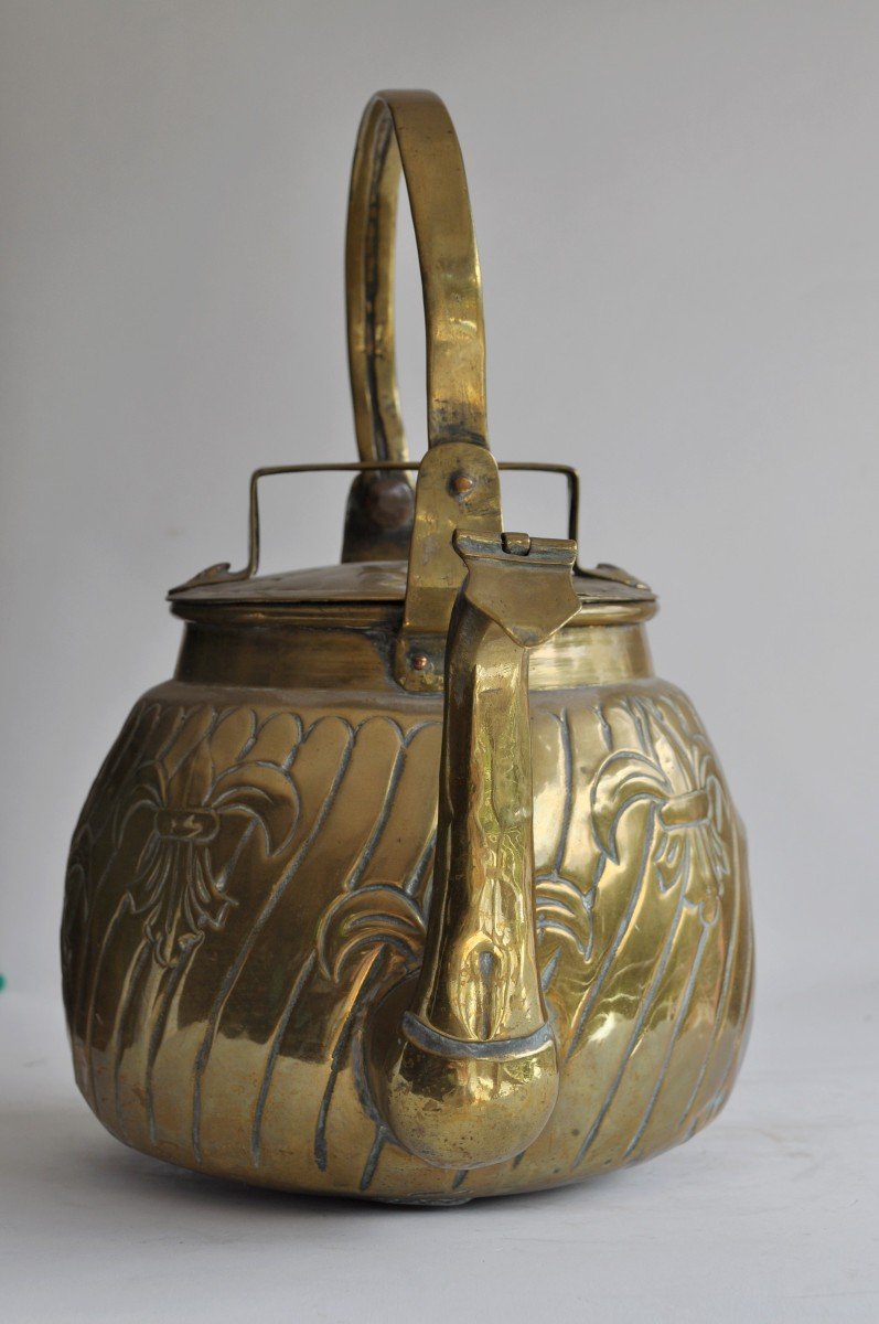 Yellow Copper Kettle - Circa 1800-photo-3