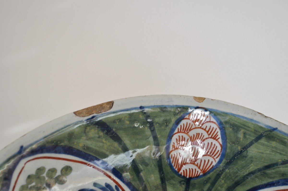 Delft - Plat En Faïence Polychrome - Circa 1700-photo-2