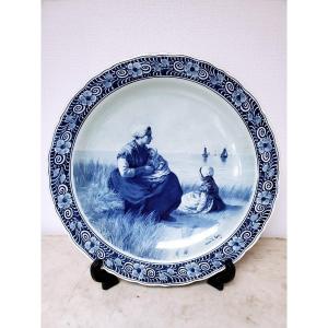 Hollow Dish In Delft Earthenware - Signed - 19th Century