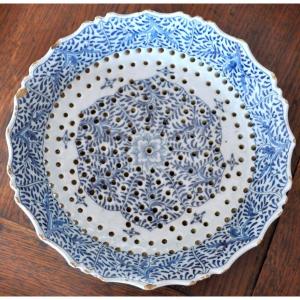 Delftware Strainer Or Strawberry Dish - Signed - Circa 1700