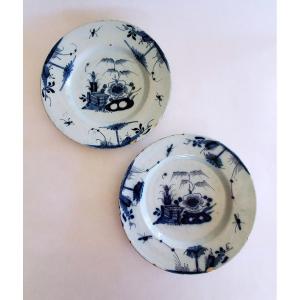 Pair Of Delftware Plates - 18th Century