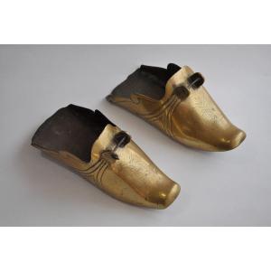 Pair Of Clogs, Brass - Circa 1700