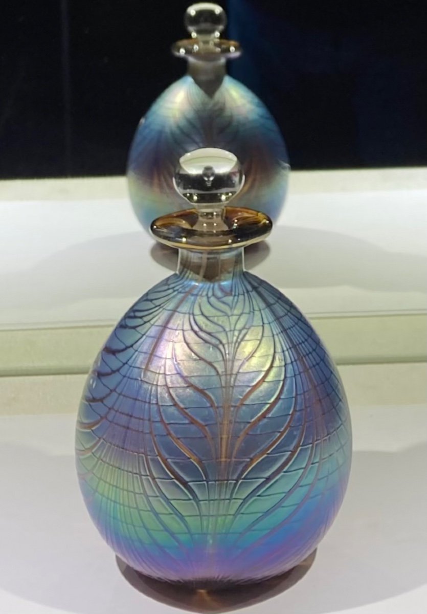 “éric Laurent 1959-2018” Beautiful Iridescent Glass Bottle Dated 1988. -photo-3