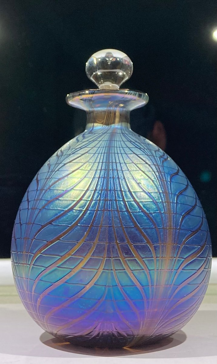 “éric Laurent 1959-2018” Beautiful Iridescent Glass Bottle Dated 1988. 