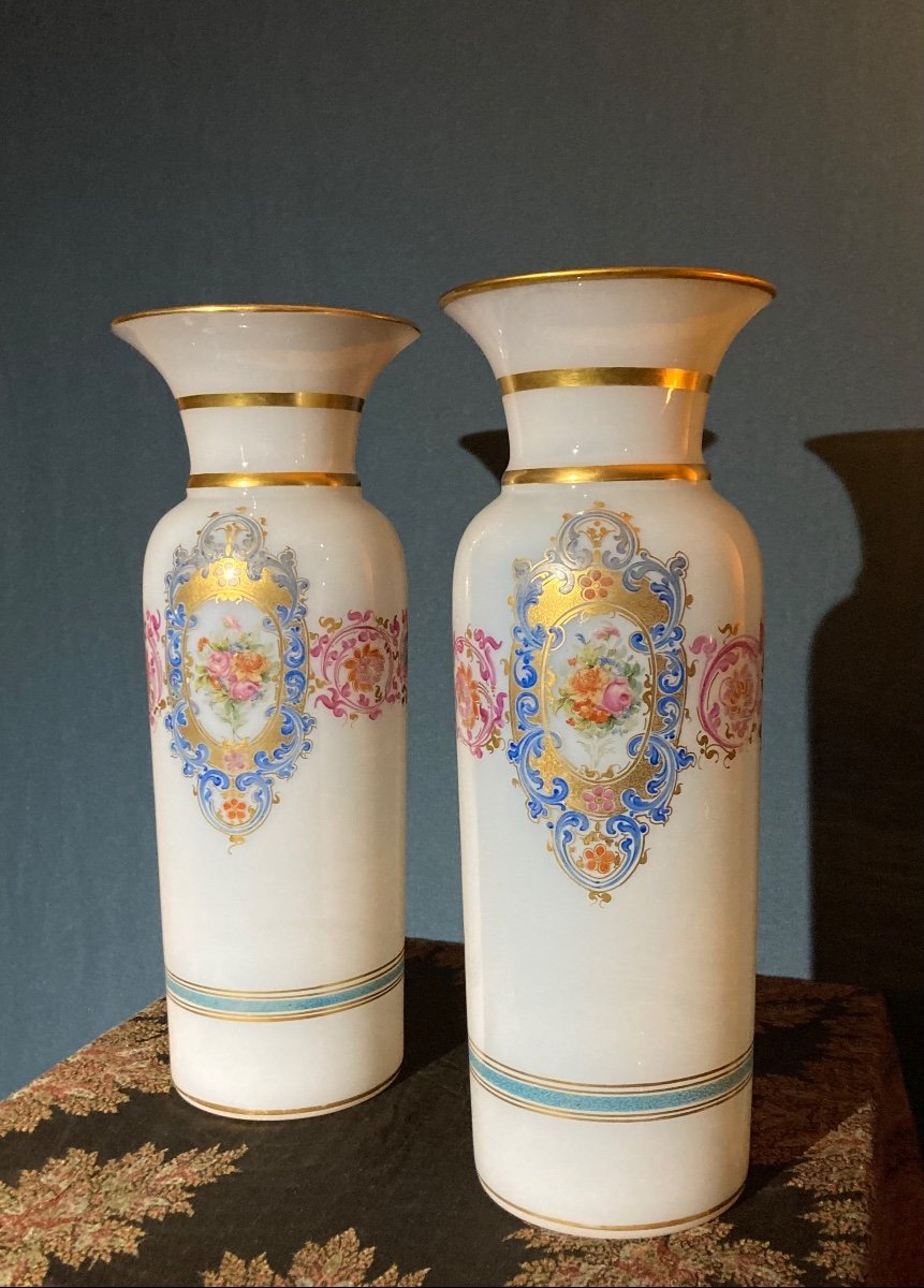 Paire De Vases En Opaline Dite : “bulle De Savon”, France époque Charles X