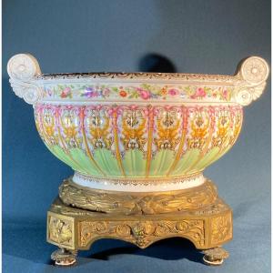 Manufacture De Sèvres 1852, Etruscan Type Hard Porcelain Cooler
