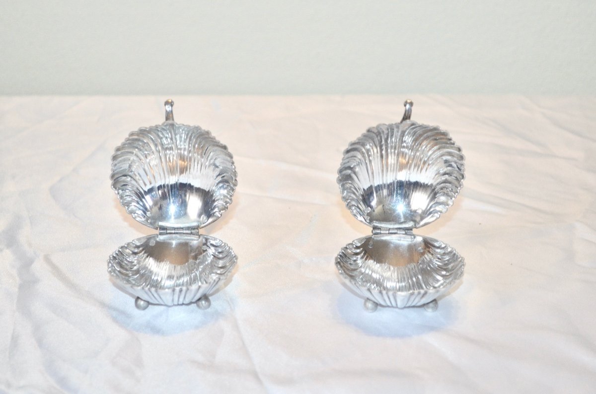 Pair Of Salt Shakers In Sterling Silver In The Shape Of Shells-photo-3